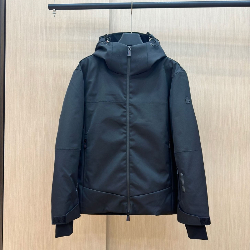 Ba*len*cia*ga down coat